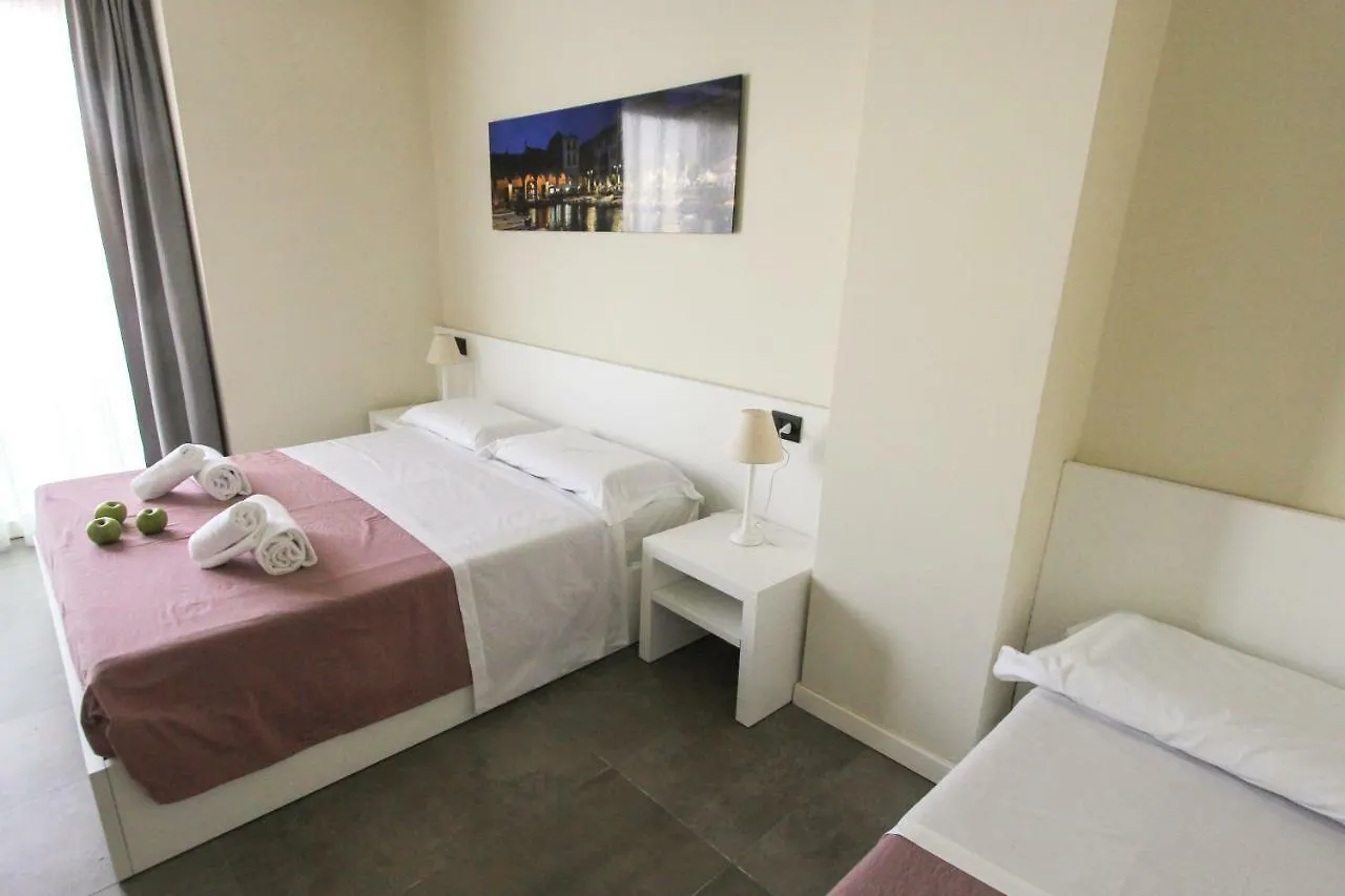 Garda Rooms Desenzano del Garda